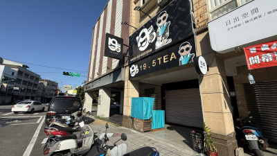 網紅「鳳梨」又出事 宜蘭市飲料店遭潑穢物