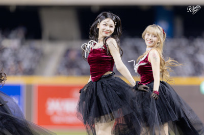 Nikki甜讚廉世彬「跨語言默契」 超萌互動融化大巨蛋球迷