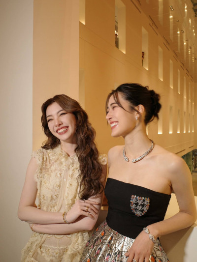 中國主辦拆散百合CP！Ling高調緊牽Orm 粉絲讚太霸氣