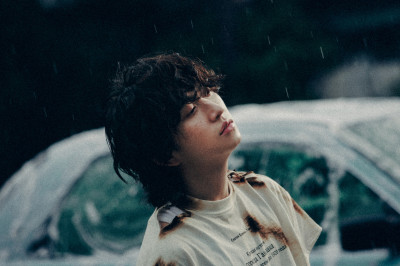 邱鋒澤出招運動流汗才能解鎖新歌 新專輯盼奇蹟目標2萬張