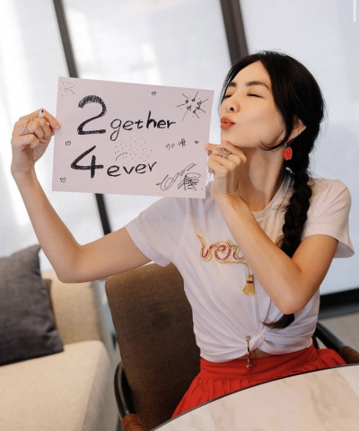 S.H.E真的合體了！連線慶祝24歲 田馥甄1細節藏滿團魂