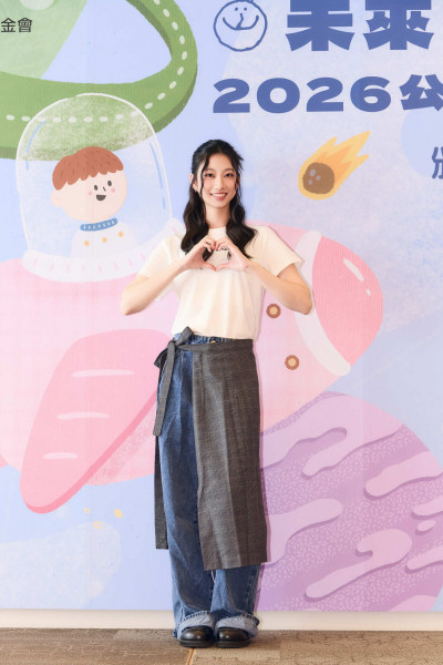 李千娜21歲正妹女兒露面了 真面目曝光親揭感情狀態