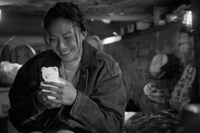 大牙「逃離家暴渣夫」變街友！1東西觸動童年回憶