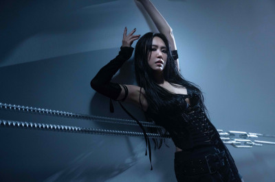 哭笑不得！金曲歌后孫盛希變了 親弟弟都說不習慣