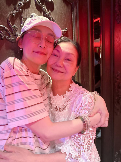 大S冥誕剛過！范范收徐媽「1禮物」就像抱著媽媽一樣