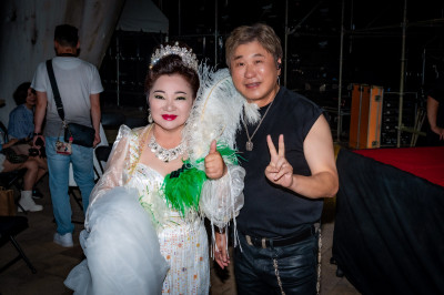 「王不見后」不攻自破！白冰冰、胡瓜國慶演出世紀同框了
