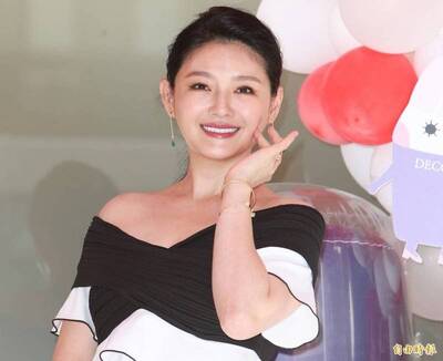 金鐘60》大S身影再現太催淚！劉克襄詩句逼哭全網「最閃亮的星星」