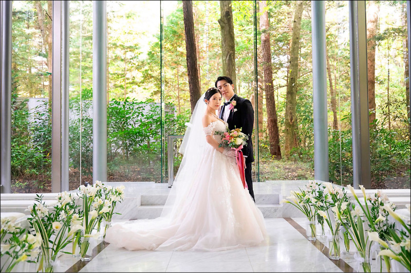 鄭家純輕井澤完婚 老公兌現3年前承諾