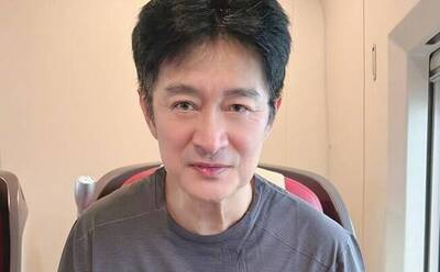 健康亮紅燈？ 舔共黃安臉凹暴瘦 小粉紅也驚嚇