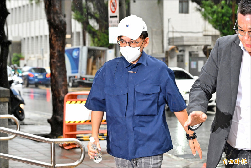 黃子佼二審被害人增至47位 放低姿態稱已和解30人求輕判