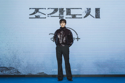 都敬秀視池昌旭「踩不死的蟑螂」 幼稚爭贏李光洙：我在你上面