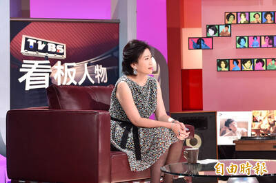 才拿金鐘獎！方念華主持17年《TVBS看板人物》傳停播 電視台回應了