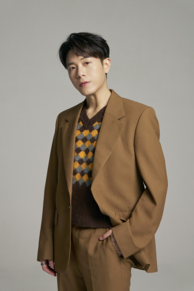 《大嘻哈》艾蜜莉近況曝光 火拚韋禮安唱到跳起來