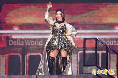 丁噹瘦身8公斤吸金4480萬元 重現Energy 16蹲又化身蝴蝶飛天