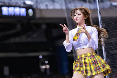 李珠珢日本遇癡漢 趁亂伸鹹豬手氣炸粉絲