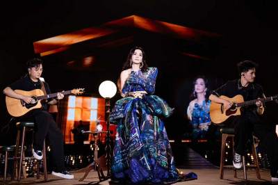 Ella首次展開個人巡演憶高光時刻 S.H吐露「就算臉部抽動我們一樣愛」逼哭她