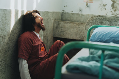 Darren「撞出人命」精神崩潰 蓄鬍萎靡天天想輕生