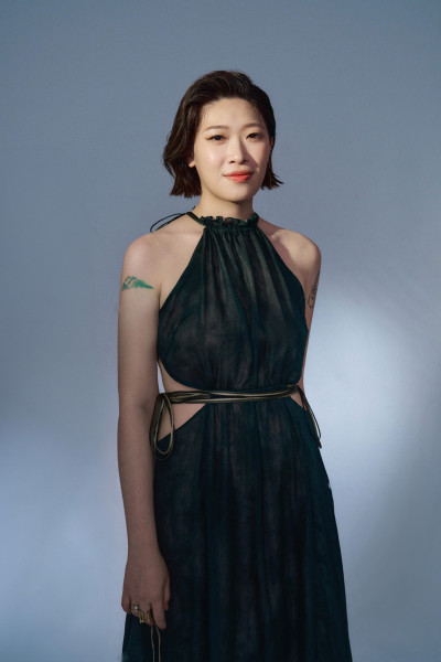 鳳小岳金鐘封帝後首登跨年 邱淑蟬高雄女兒回家開唱