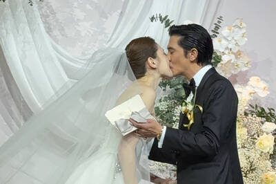 邱澤婚禮哽咽告白許瑋甯 「有了妳才有家」逼哭全場