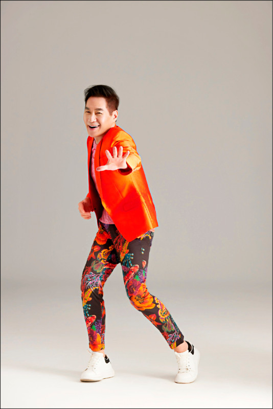 文章惜情難忘歐陽菲菲溫暖一握