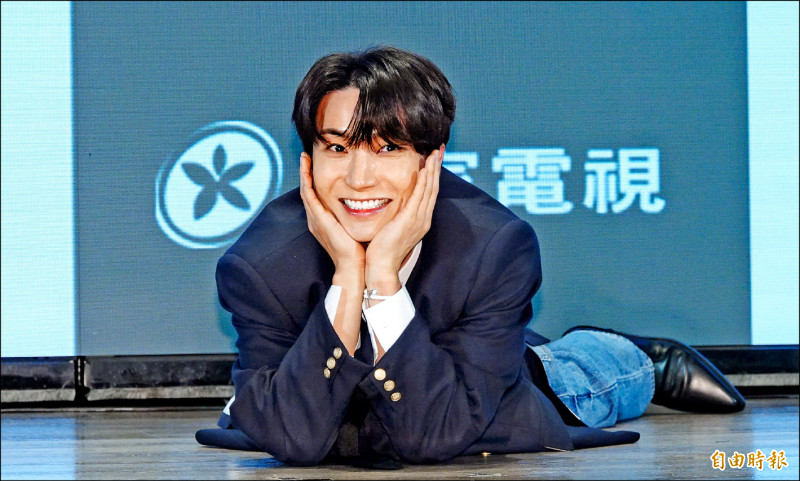 利特動念在台置產 宣傳客家廚房2趴地萌擺拍