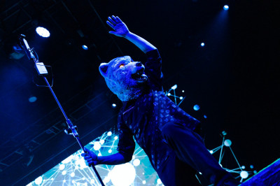 「究極生命體」回歸台北開唱！MAN WITH A MISSION吃熱炒喝台啤嘗滷肉飯