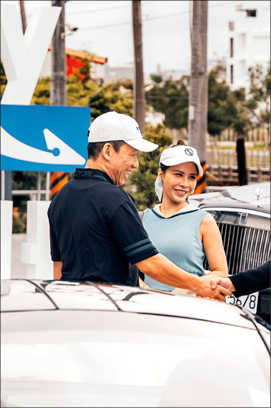 艾怡良戲劇處女秀 上圍全都露