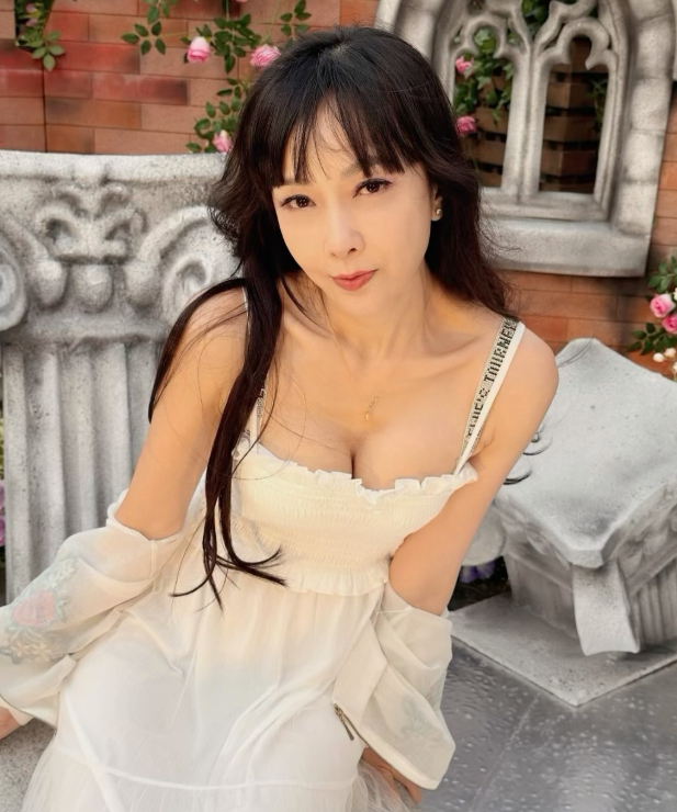 「美魔女」胡文英赴中險遭潛規則 有當官背景色男遭拒竟惱羞！
