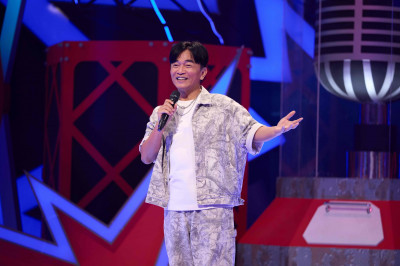 吳宗憲錄影火力全開「搶女兒主持棒」 吳姍儒哀喊：別給他麥克風