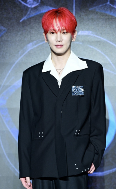 SHINee KEY捲「打針阿姨」爭議 首發聲道歉暫停活動止血