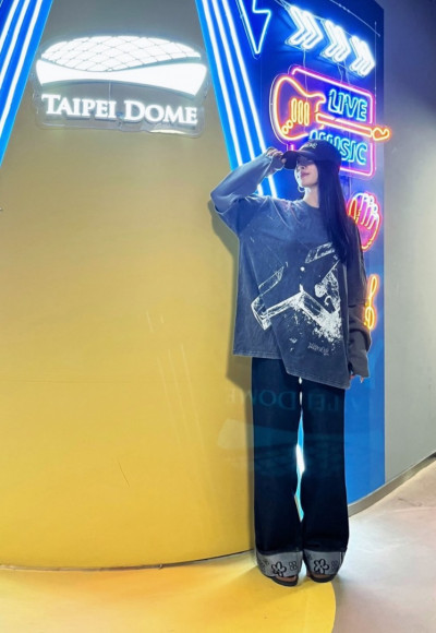 蔡依林首登大巨蛋漏音流出 周邊被搶光粉絲崩潰喊話