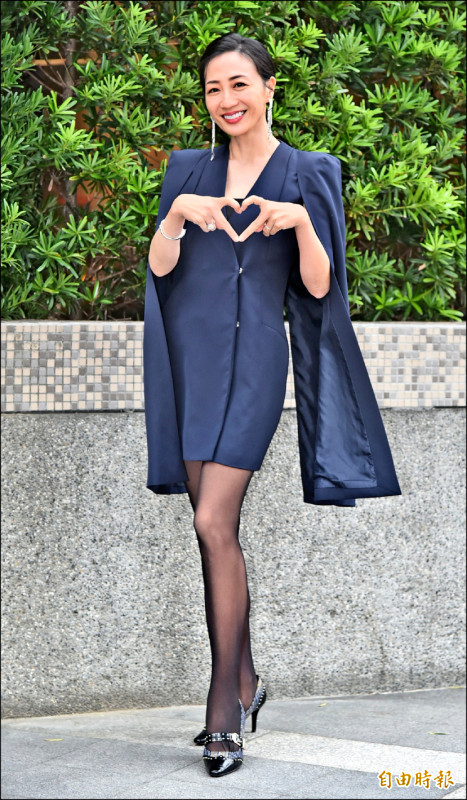 潘奕如演豪門貴婦 閨密曾馨瑩包辦治裝