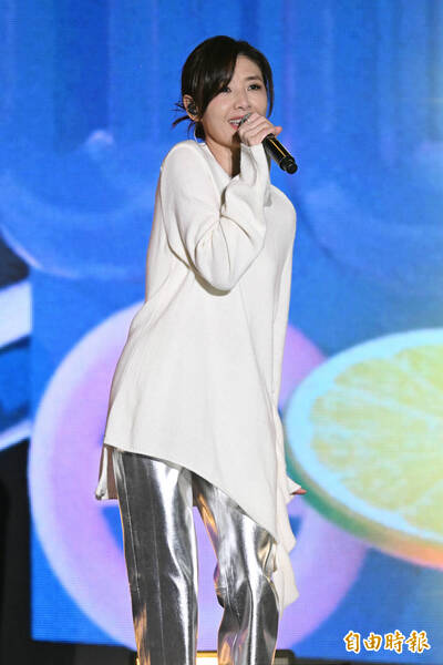 平安夜凍齡玉女蘇慧倫美成這樣！第一個登台原因難以反駁