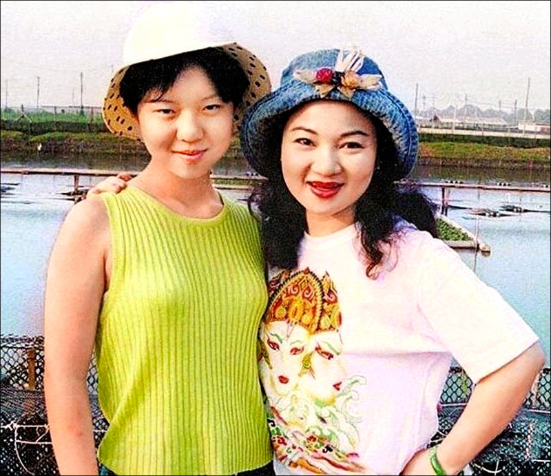 白冰冰巧遇女兒同學 揪心曉燕永遠17歲