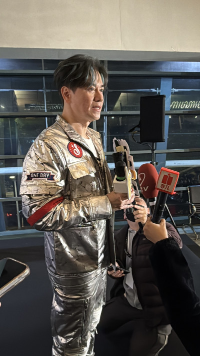 晃超大!李聖傑攻蛋強碰劇烈地震 鋼筋狂響當場傻眼畫面曝光