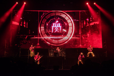 血肉果汁機高流蓋三層樓宮廟！大咖男星現蹤高雄力挺