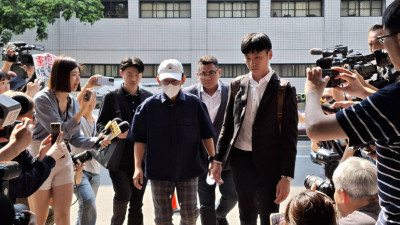 高院今傳喚限制出境開庭…黃子佼請假未出庭 最快今裁定是否延長限境8月