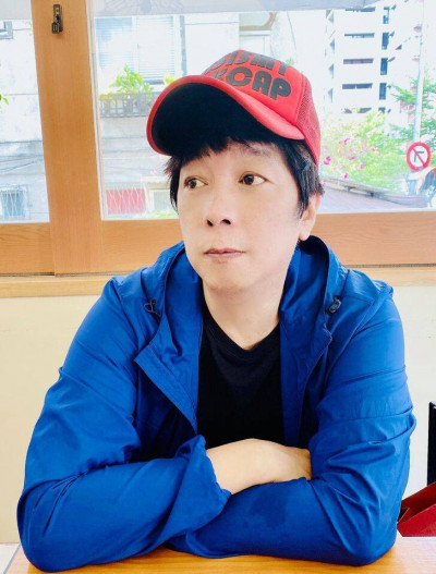 曹西平昔月收破200萬！扛家中巨債與手足撕破臉 遺產全給乾兒子