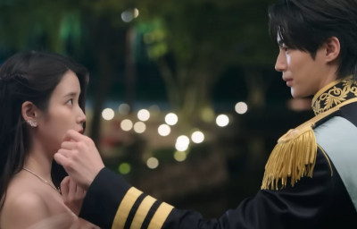 IU求婚了！邊佑錫終於點頭：成為大君夫人吧