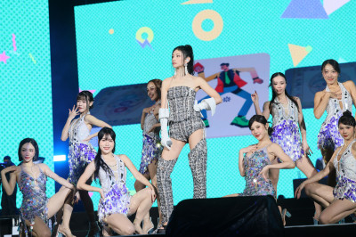 原來梁文音那麼辣 李千娜鬆口新年籌辦婚禮了