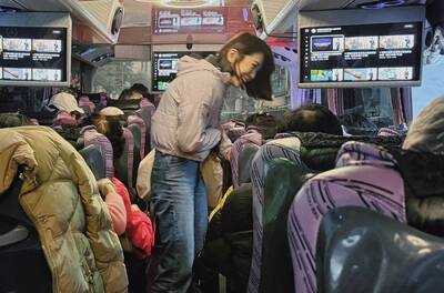 馬郁雯轉戰政壇 元旦「馬」上喊新年快樂