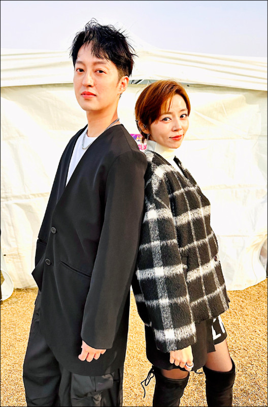 王瞳西螺開唱 于浩威視訊陪妻小倒數