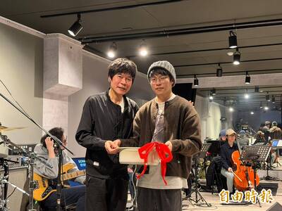 洪榮宏「包尿布」上陣練團！攝護腺動刀治療急撇罹癌