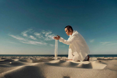 自畫像當專輯封面 金鐘得主阿美藝術家優席夫重拾歌唱夢激動想哭