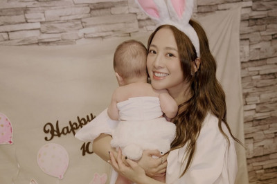 鬼鬼暖曬愛女萌照 吐當媽心聲「真的很幸福」