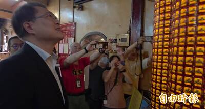 開始排光明燈囉  2類人不能點 做錯衰整年