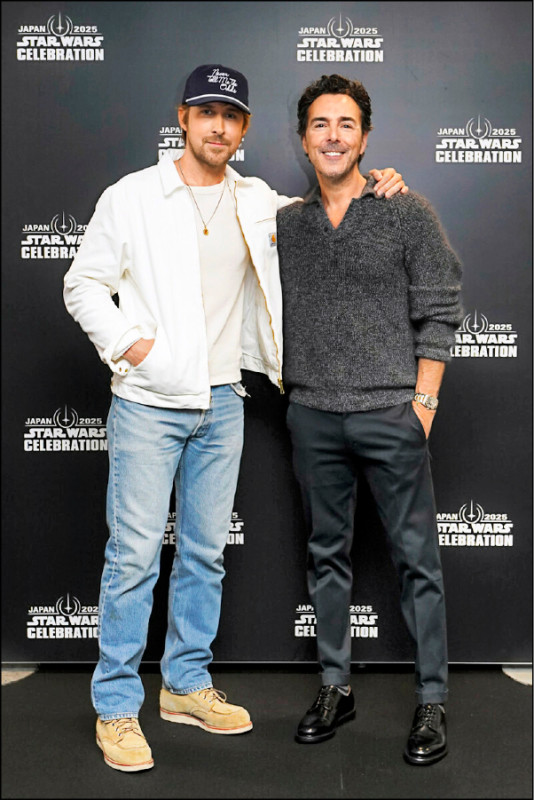 星戰導演爆阿湯哥探班 涉水掌鏡超級酷