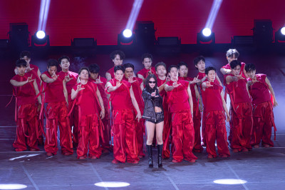 金唱片》JENNIE橫掃4大獎！壓軸辣翻大巨蛋 喊話BLACKPINK看到沒