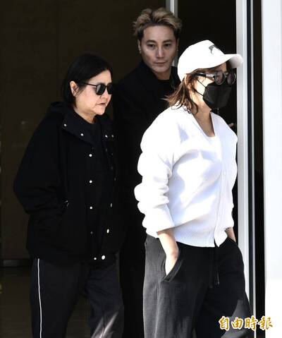 無緣與曹西平圍爐！藍心湄悲曝15年情誼 邱瓈寬「暴風消瘦」神色哀戚