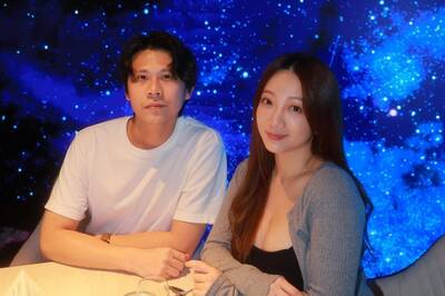 「黑澀會美眉」沙發哺乳照流出  超真實累癱畫面曝光